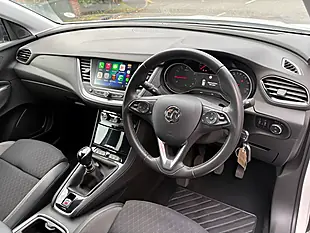 Used 2020 Vauxhall Grandland X Sri Nav White - Interior and Exterior details 9