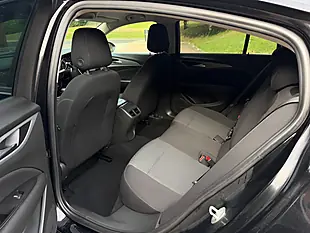 Used 2020 Vauxhall Insignia Design - Interior and Exterior details 14