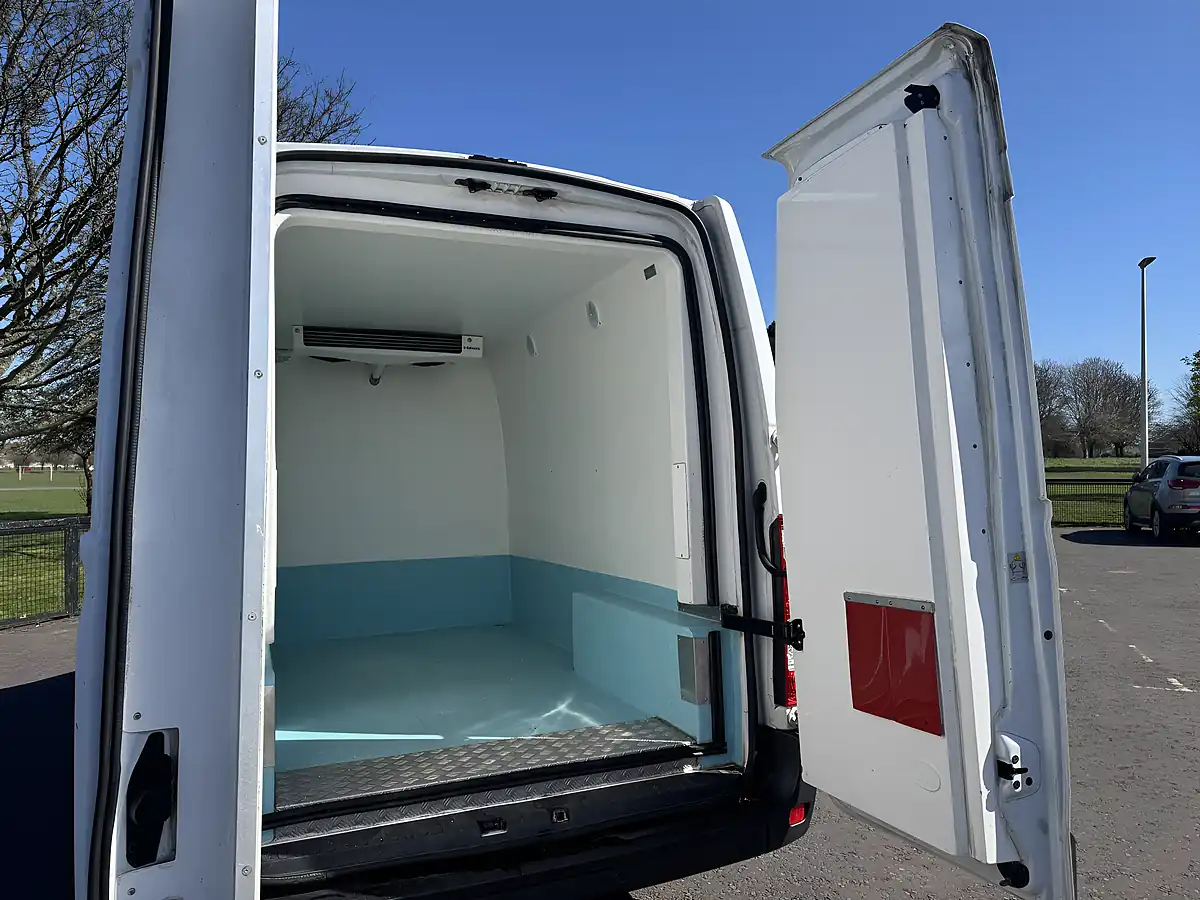 Used 2020 Vauxhall Movano 3500 Edition White - Interior and Exterior details 11