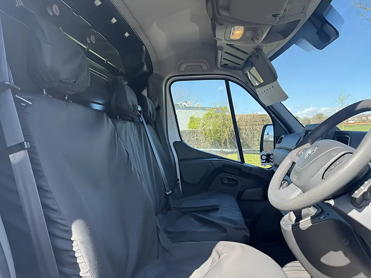 Used 2020 Vauxhall Movano 3500 Edition White - Interior and Exterior details 16