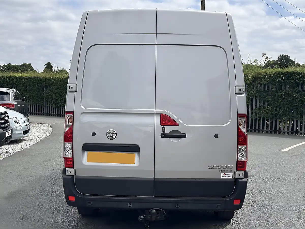 Used 2020 Vauxhall Movano Edition L2H2 Silver - Interior and Exterior details 14