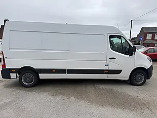 Used 2020 Vauxhall Movano Edition White - Interior and Exterior details 9