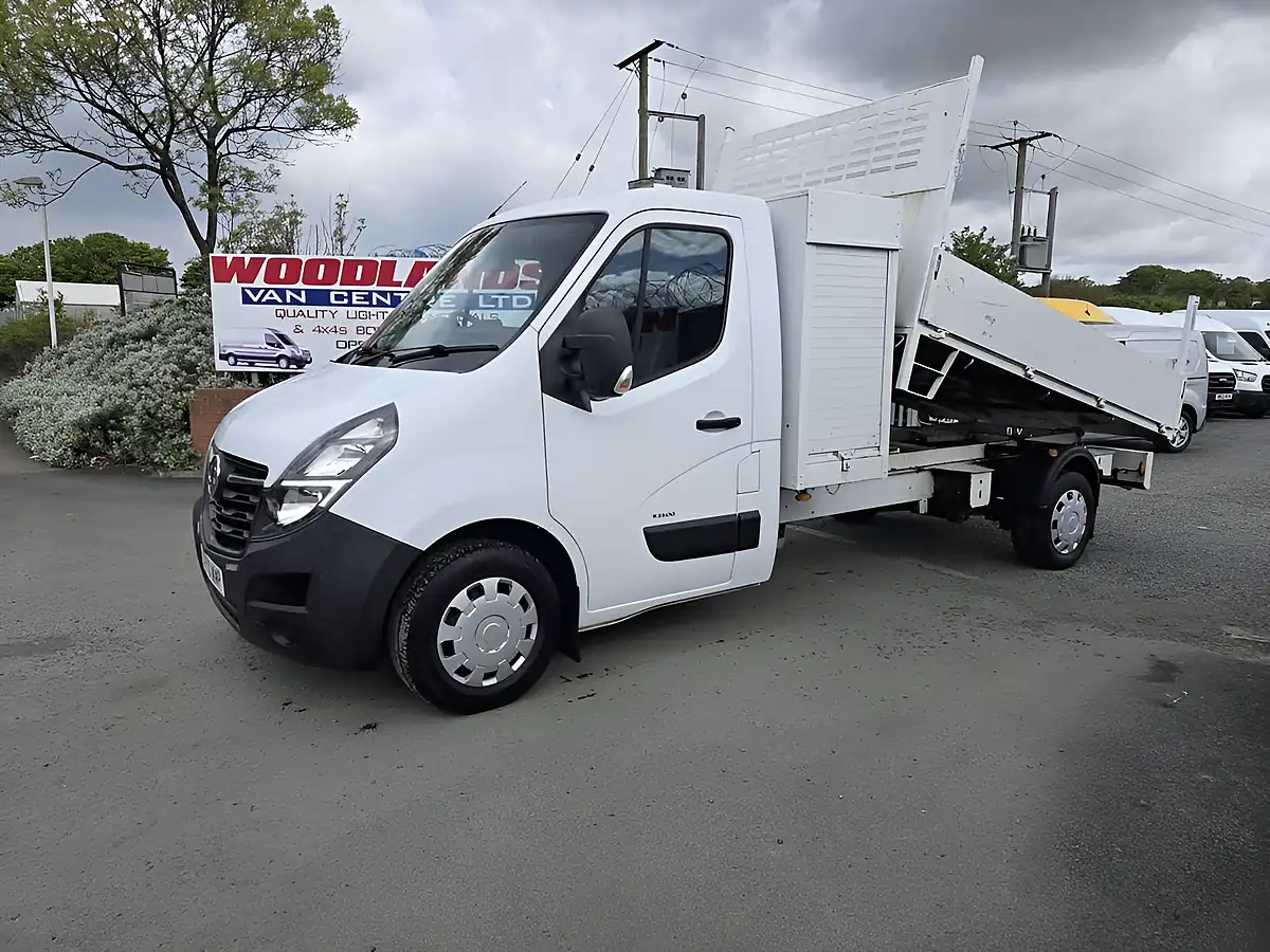Used 2020 Vauxhall Movano L3H1 R3500 Lwb Tipper Pickup White - Interior and Exterior details 4