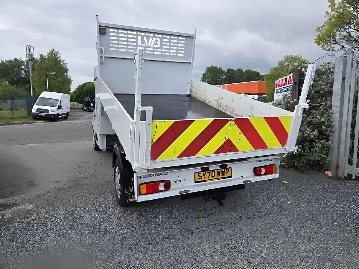 Used 2020 Vauxhall Movano L3H1 R3500 Lwb Tipper Pickup White - Interior and Exterior details 5