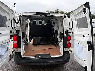 Used 2020 Vauxhall Vivaro 2700 Edition White - Interior and Exterior details 11