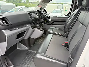 Used 2020 Vauxhall Vivaro 2700 Edition White - Interior and Exterior details 12