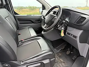 Used 2020 Vauxhall Vivaro 2700 Edition White - Interior and Exterior details 13