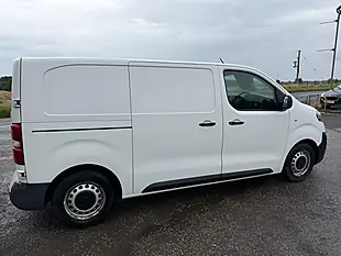 Used 2020 Vauxhall Vivaro 2700 Edition White - Interior and Exterior details 3