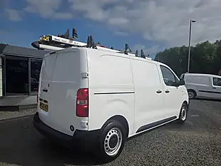 Used 2020 Vauxhall Vivaro 2900 Edition L1 H1 White - Interior and Exterior details 5