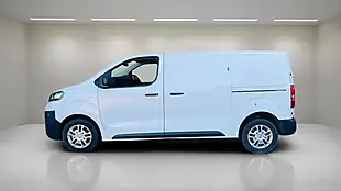 Used 2020 Vauxhall Vivaro Dynamic L1 H1 White - Interior and Exterior details 5