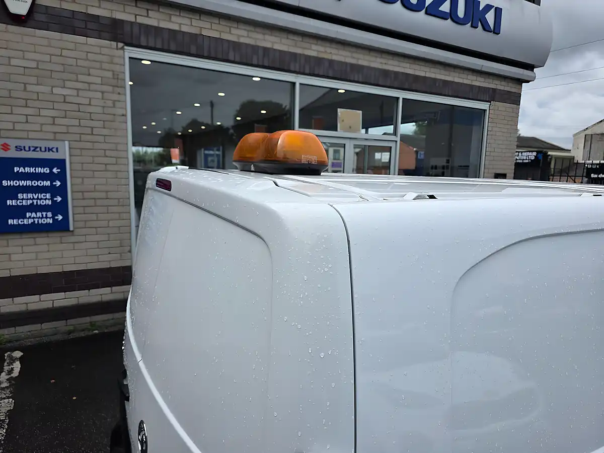 Used 2020 Vauxhall Vivaro Dynamic L2 H1 White - Interior and Exterior details 20