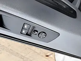 Used 2020 Vauxhall Vivaro Dynamic White - Interior and Exterior details 15