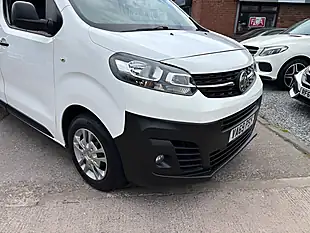 Used 2020 Vauxhall Vivaro Dynamic White - Interior and Exterior details 3
