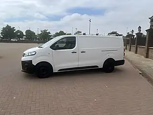Used 2020 Vauxhall Vivaro Dynamic White - Interior and Exterior details 7