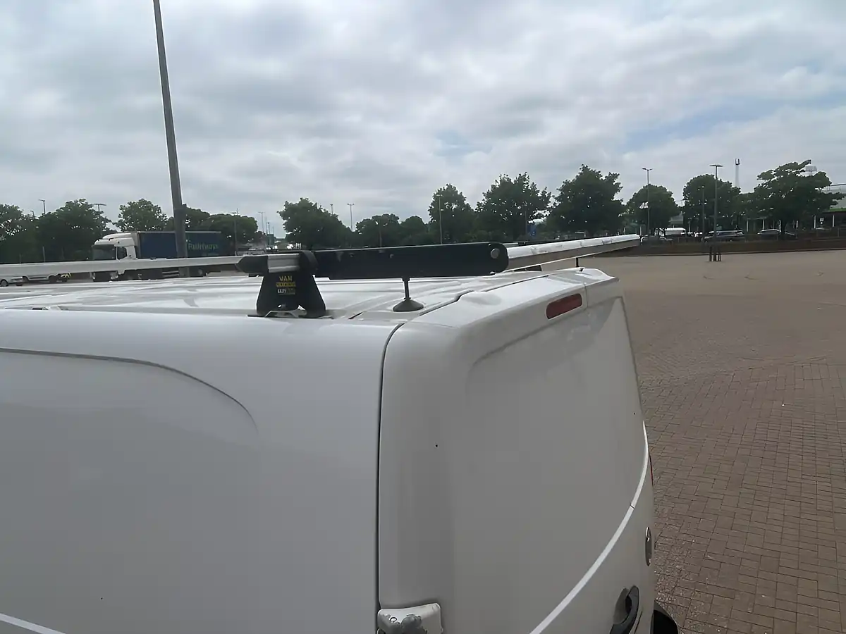 Used 2020 Vauxhall Vivaro Dynamic White - Interior and Exterior details 8
