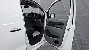 Used 2020 Vauxhall Vivaro Dynamic White - Interior and Exterior details 13