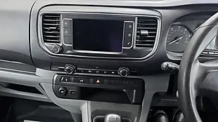 Used 2020 Vauxhall Vivaro Dynamic White - Interior and Exterior details 18