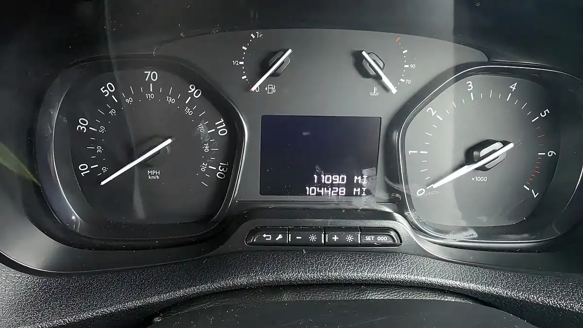 Used 2020 Vauxhall Vivaro Dynamic White - Interior and Exterior details 19