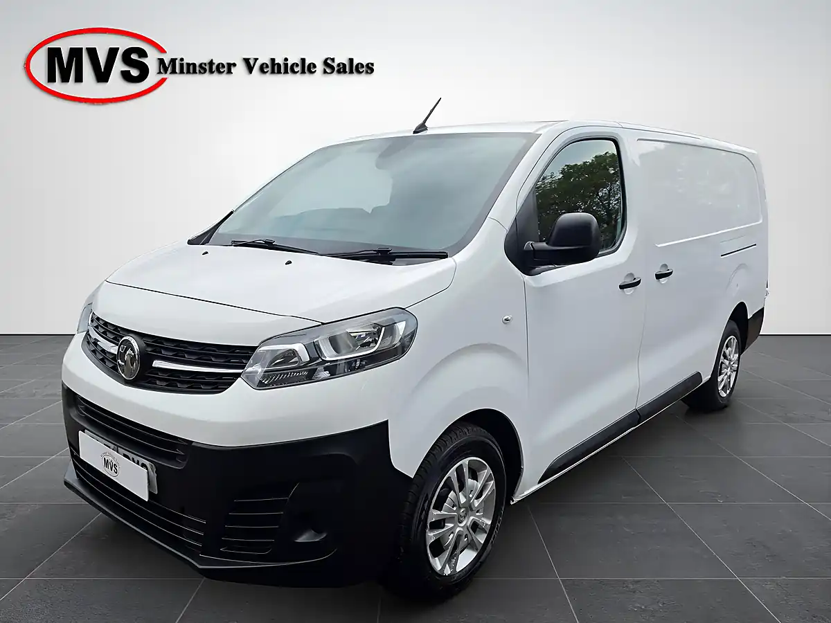 Used 2020 Vauxhall Vivaro Dynamic White - Interior and Exterior details 2