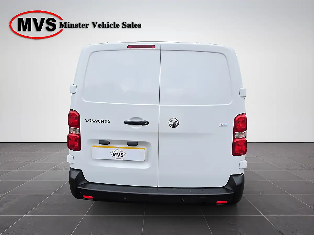 Used 2020 Vauxhall Vivaro Dynamic White - Interior and Exterior details 8