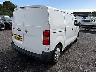 Used 2020 Vauxhall Vivaro Edition White - Interior and Exterior details 7