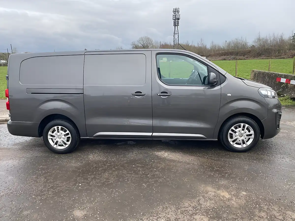 Used 2020 Vauxhall Vivaro Sportive Grey - Interior and Exterior details 2