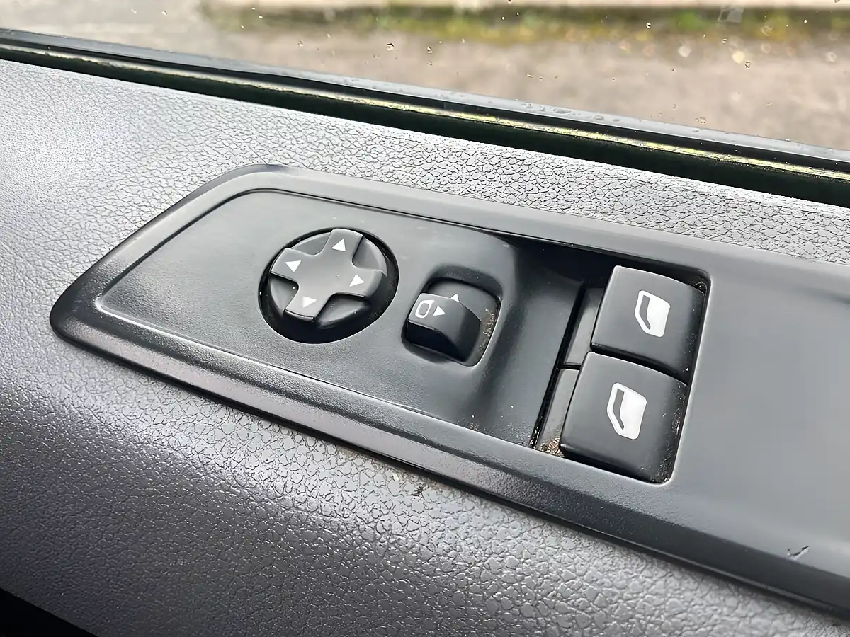 Used 2020 Vauxhall Vivaro Sportive Grey - Interior and Exterior details 6