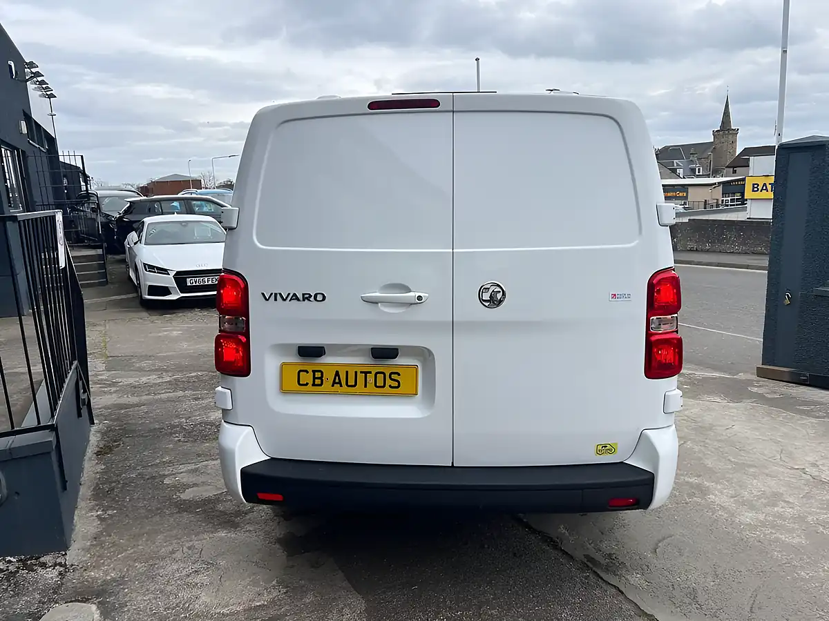 Used 2020 Vauxhall Vivaro Sportive L2 H1 White - Interior and Exterior details 5
