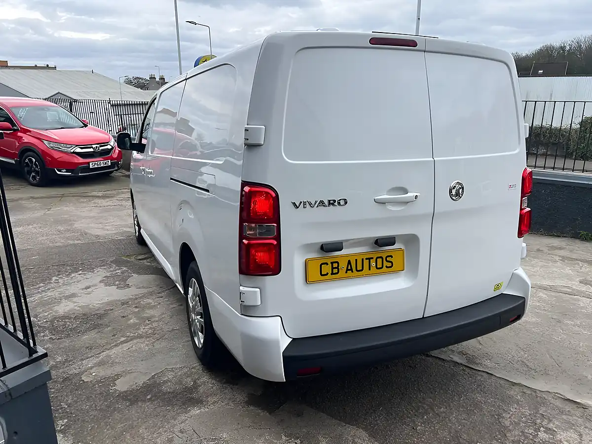 Used 2020 Vauxhall Vivaro Sportive L2 H1 White - Interior and Exterior details 6