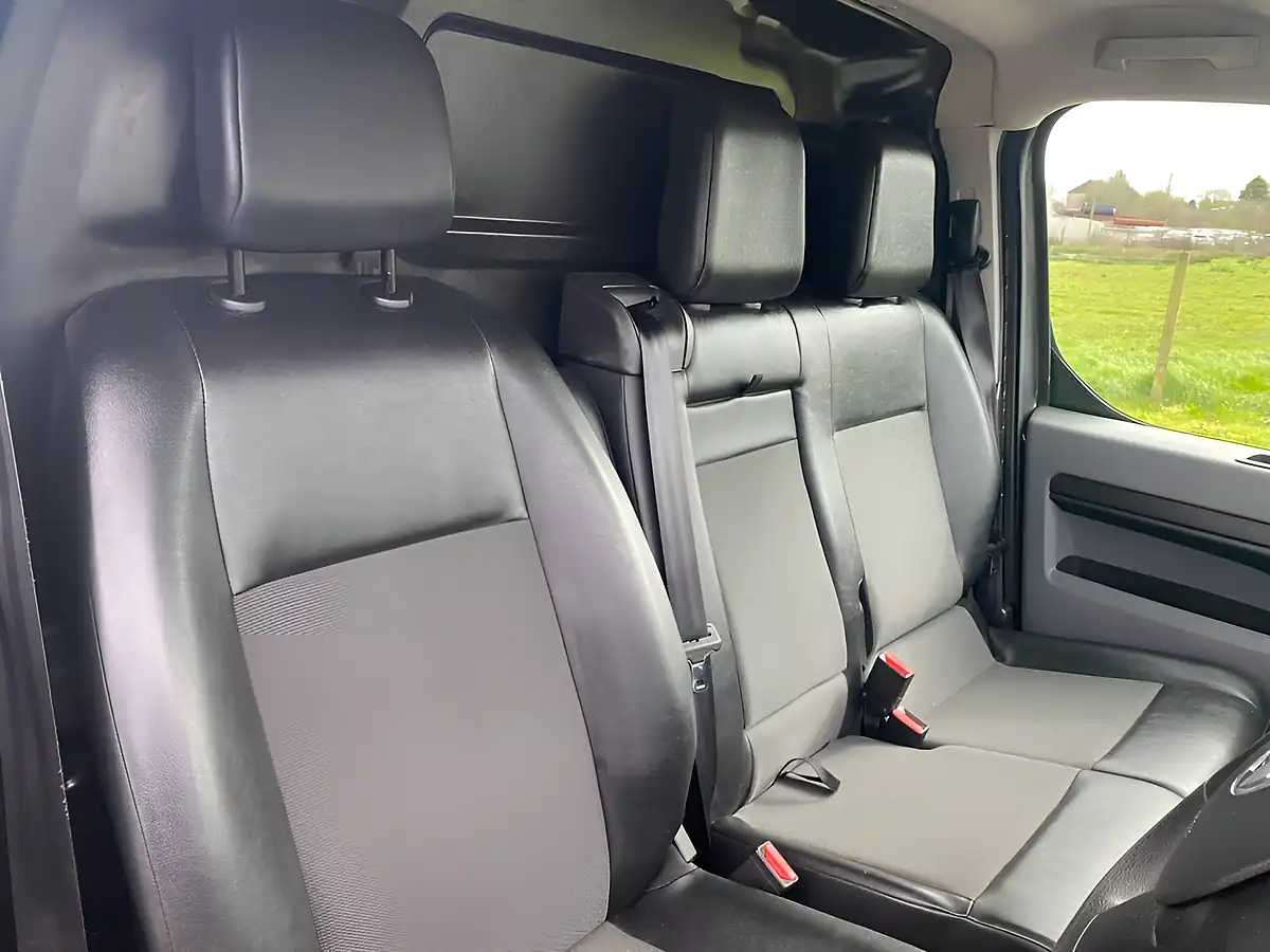 Used 2020 Vauxhall Vivaro Sportive Lwb Grey - Interior and Exterior details 11