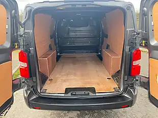 Used 2020 Vauxhall Vivaro Sportive Lwb Grey - Interior and Exterior details 7