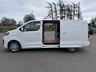 Used 2020 Vauxhall Vivaro Sportive White - Interior and Exterior details 14