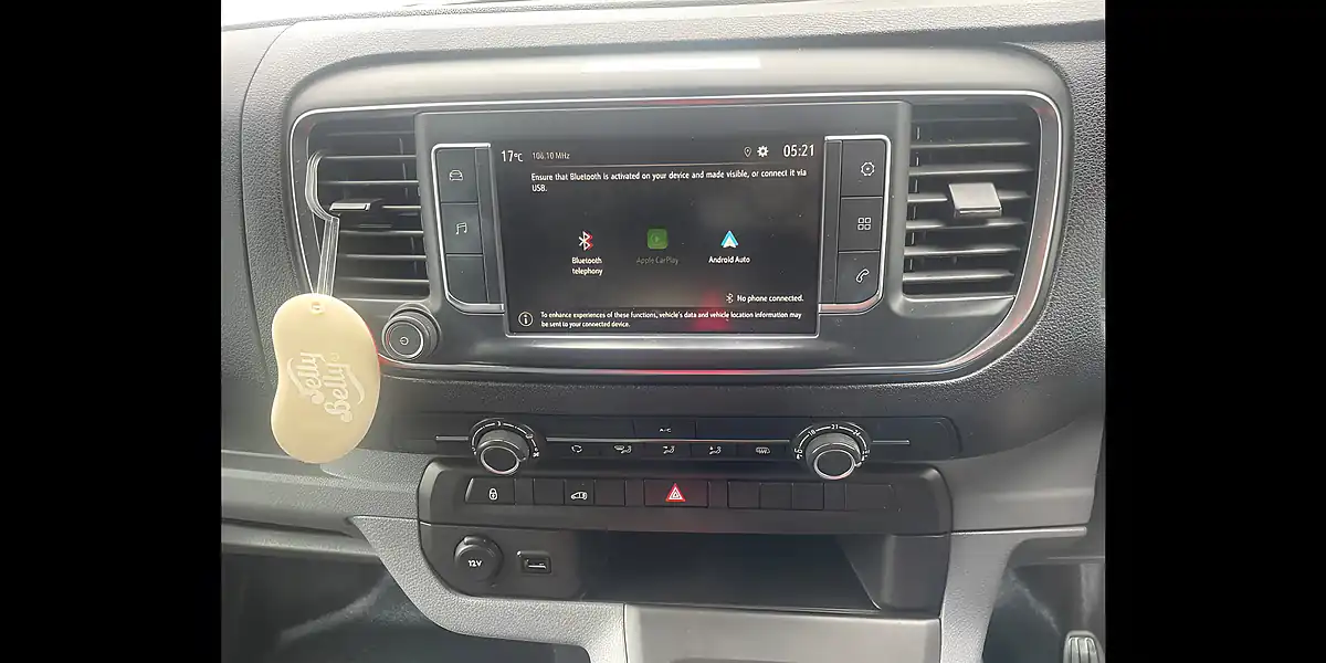 Used 2020 Vauxhall Vivaro Sportive White - Interior and Exterior details 13