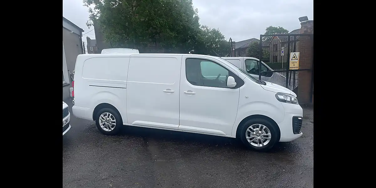 Used 2020 Vauxhall Vivaro Sportive White - Interior and Exterior details 3