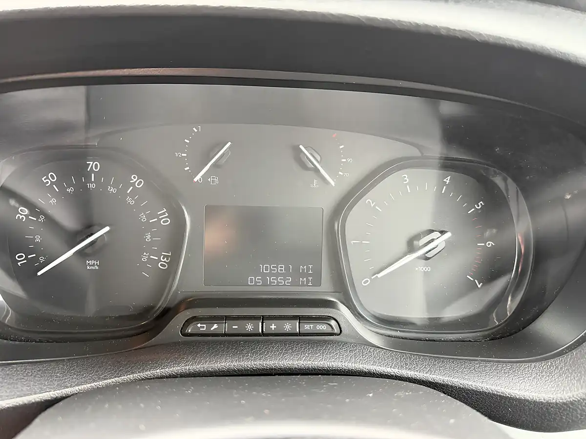 Used 2020 Vauxhall Vivaro Sportive White - Interior and Exterior details 14