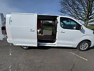 Used 2020 Vauxhall Vivaro Sportive White - Interior and Exterior details 14