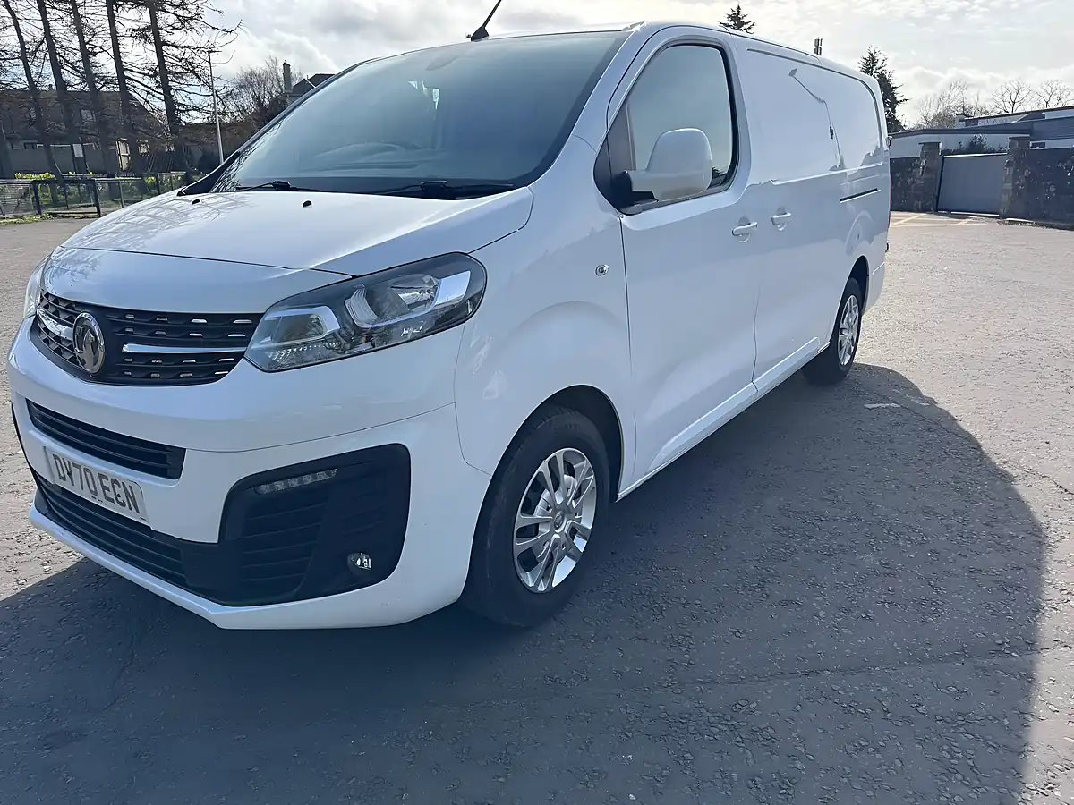 Used 2020 Vauxhall Vivaro Sportive White - Interior and Exterior details 3