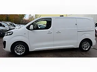 Used 2020 Vauxhall Vivaro Sportive White - Interior and Exterior details 11
