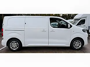 Used 2020 Vauxhall Vivaro Sportive White - Interior and Exterior details 7