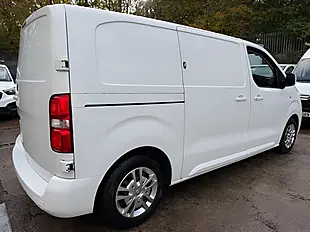Used 2020 Vauxhall Vivaro Sportive White - Interior and Exterior details 9
