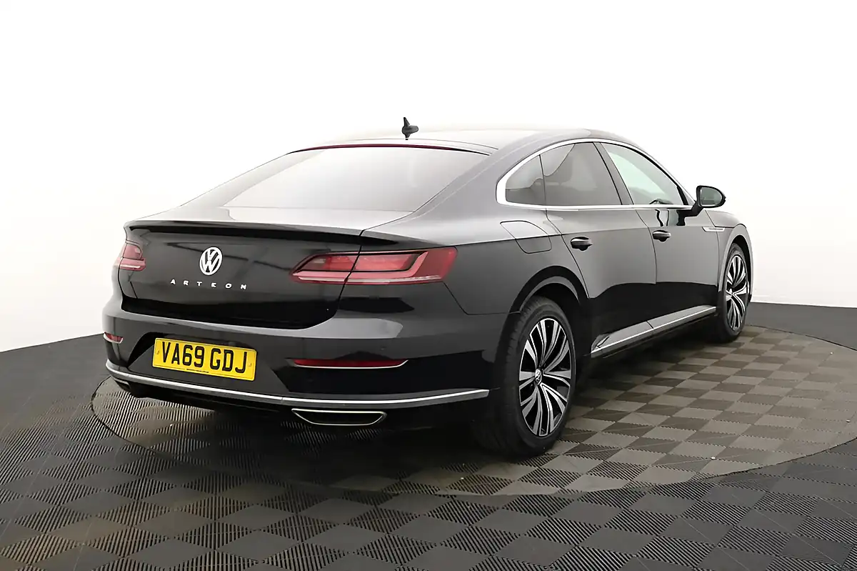 Used 2020 Volkswagen Arteon Elegance Black - Interior and Exterior details 3