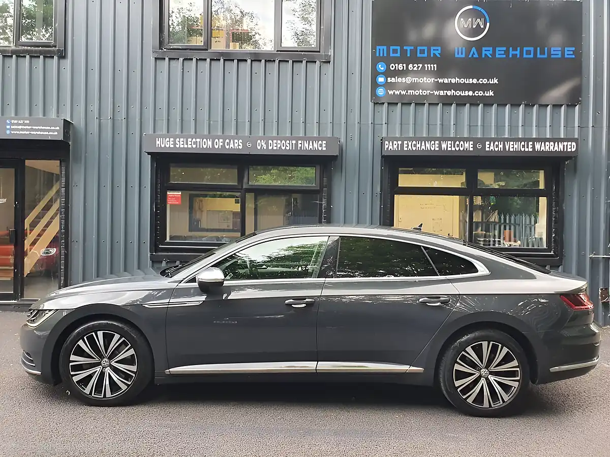 Used 2020 Volkswagen Arteon Elegance Grey - Interior and Exterior details 4