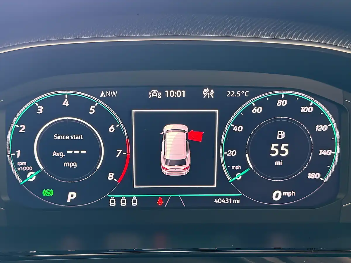 Used 2020 Volkswagen Arteon R-Line Black - Interior and Exterior details 11