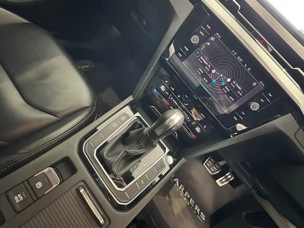Used 2020 Volkswagen Arteon R-Line Black - Interior and Exterior details 12