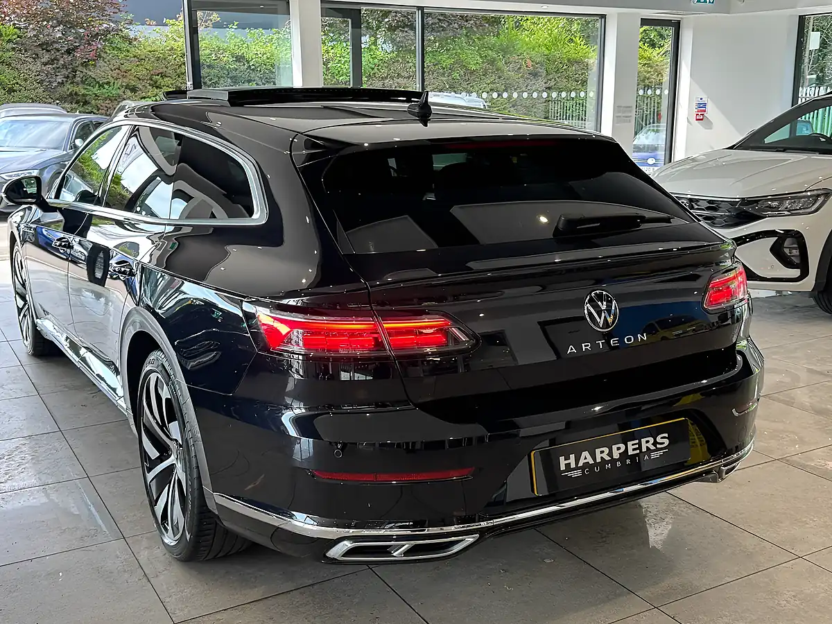 Used 2020 Volkswagen Arteon R-Line Black - Interior and Exterior details 18