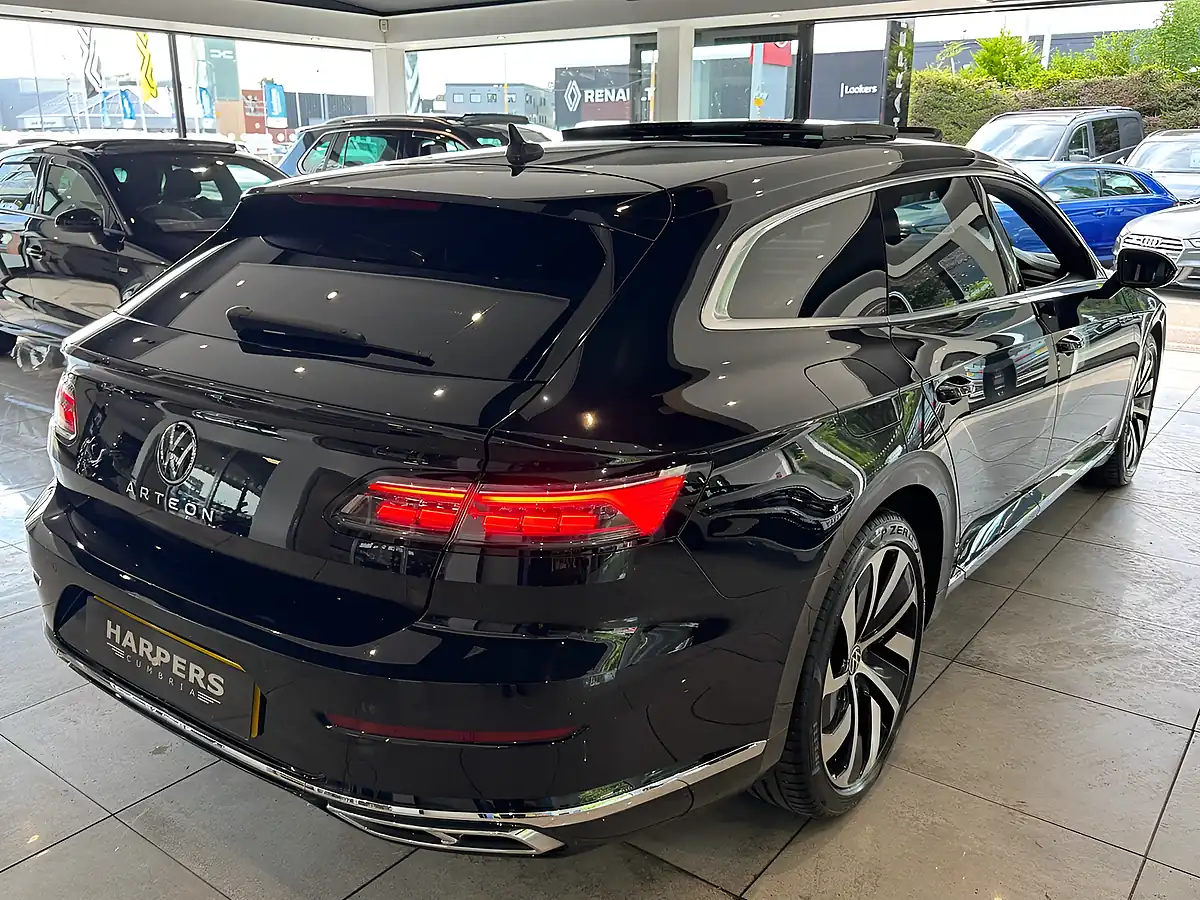Used 2020 Volkswagen Arteon R-Line Black - Interior and Exterior details 19