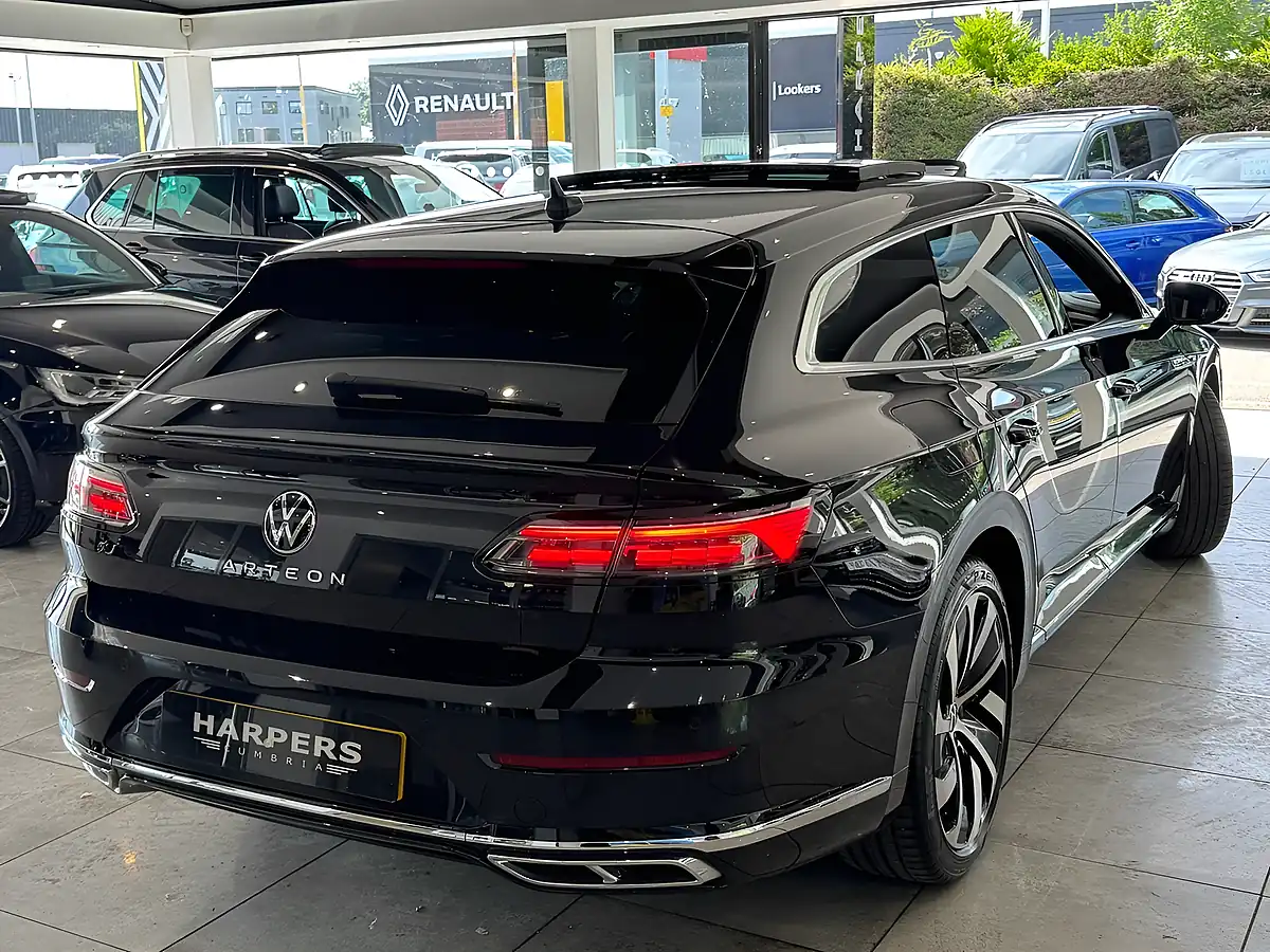 Used 2020 Volkswagen Arteon R-Line Black - Interior and Exterior details 2