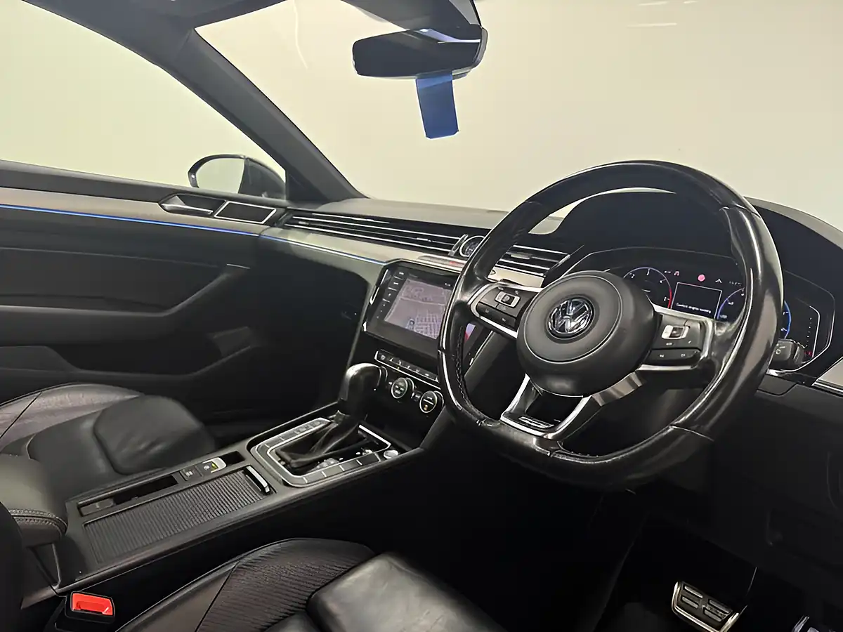 Used 2020 Volkswagen Arteon R-Line Grey - Interior and Exterior details 11