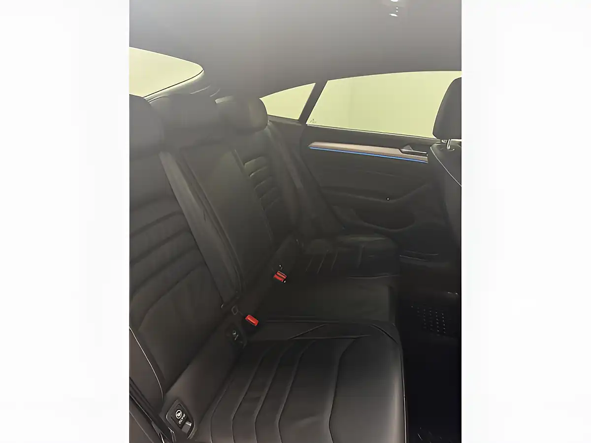 Used 2020 Volkswagen Arteon R-Line Grey - Interior and Exterior details 12