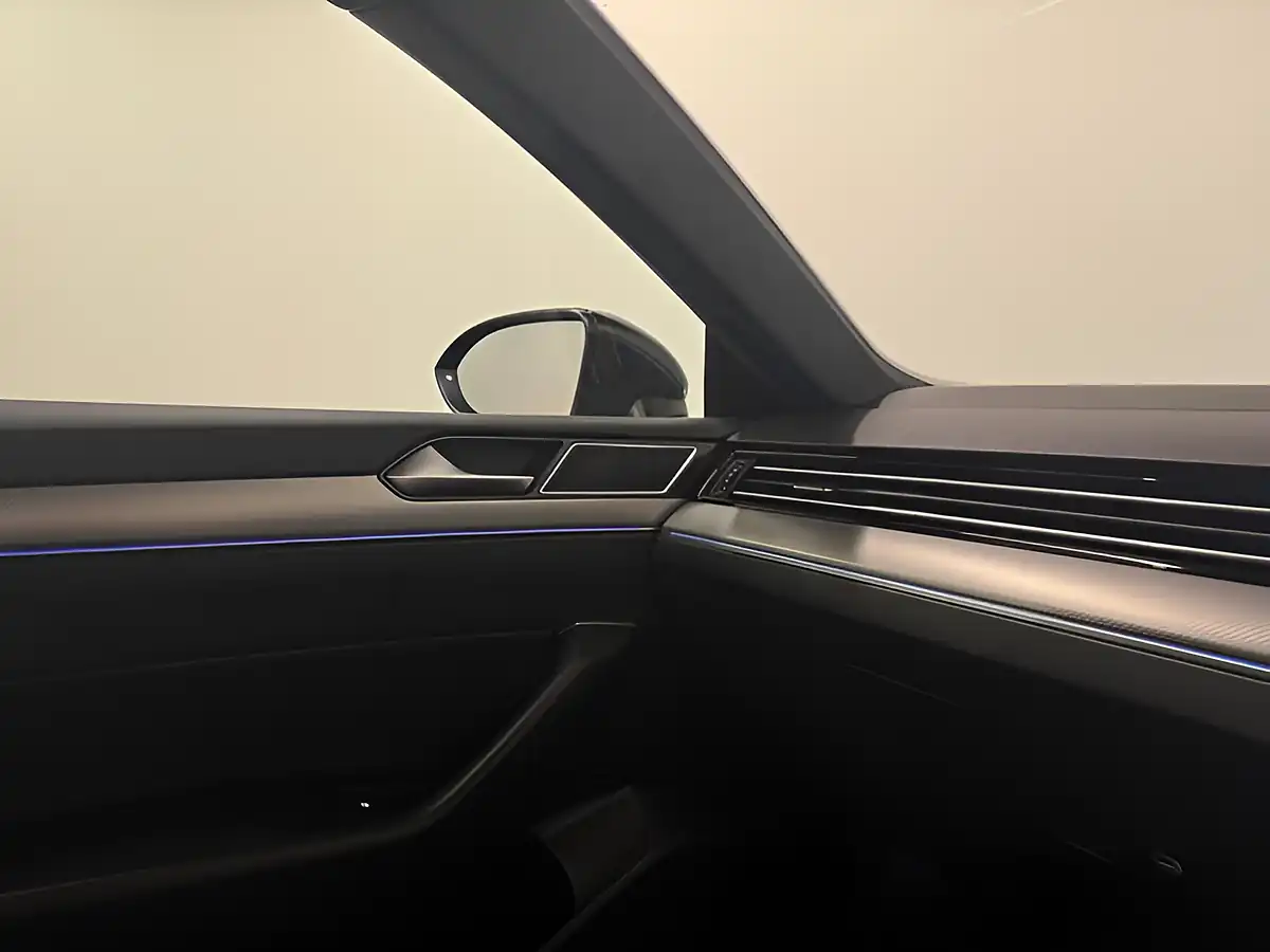 Used 2020 Volkswagen Arteon R-Line Grey - Interior and Exterior details 19